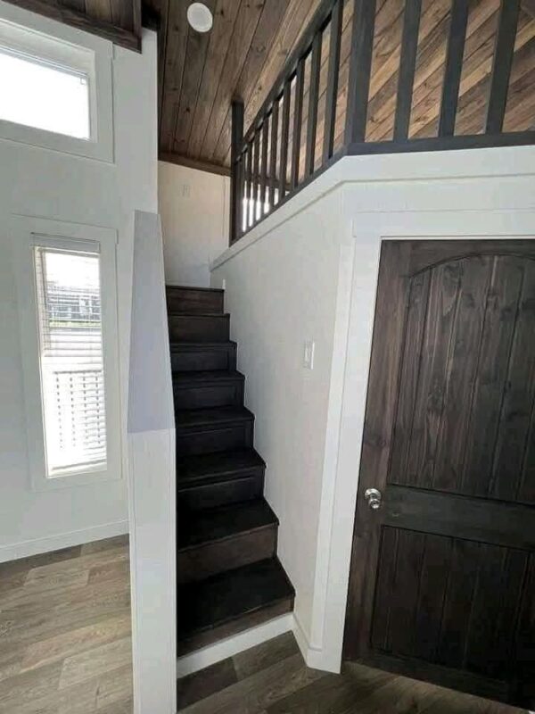 1 Bed 1 Bath w/ a Loft - Image 4